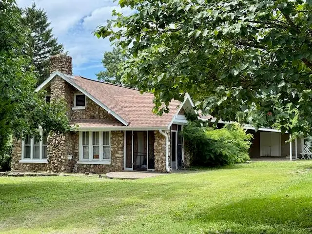 204 E East 3rd Street, Mountain View, MO 65548 - #2