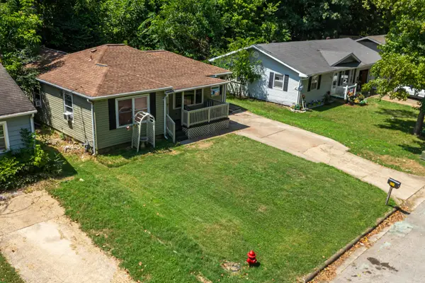 621 Eiserman Avenue, Branson, MO 65616