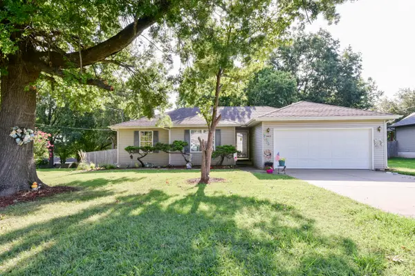 3602 S Linden Avenue, Springfield, MO 65804