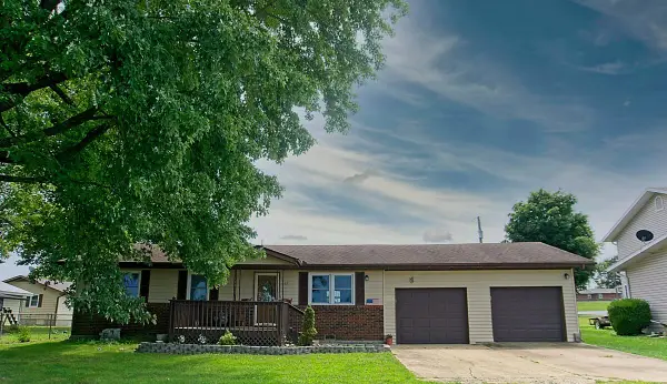 103 E Willow Street, Mansfield, MO 65704