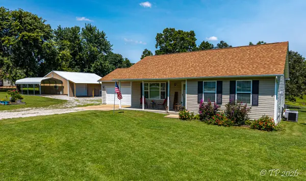 5879 County Road 1580, West Plains, MO 65775