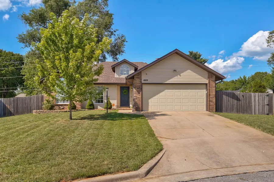 4019 W Watkins Street, Springfield, MO 65802 - #2