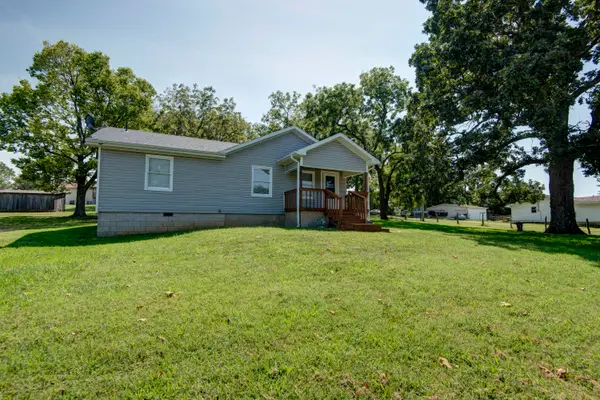 404 S Main Street, Pleasant Hope, MO 65725