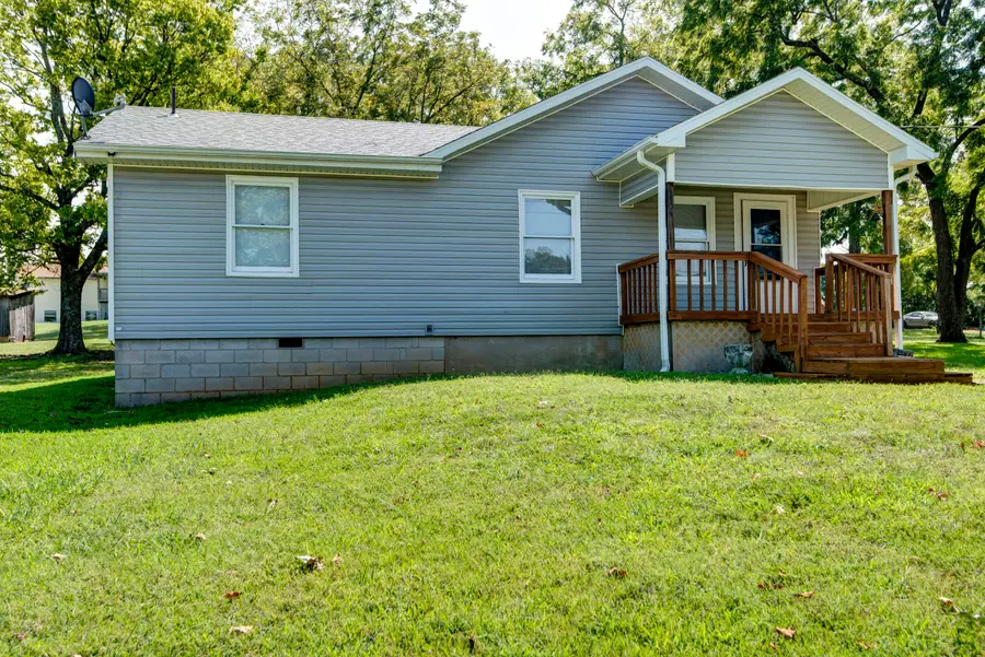 404 S Main Street, Pleasant Hope, MO 65725 - #2