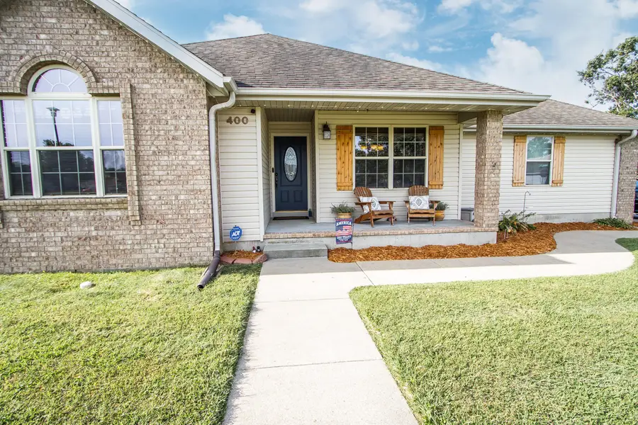400 E Whippoorwill Drive, Strafford, MO 65757 - #2