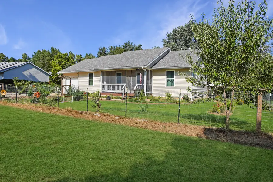 1934 Anne Drive, West Plains, MO 65775 - #2