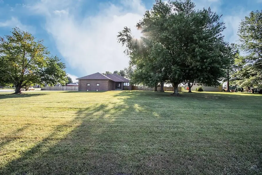 1002 S Hunt Road, Willard, MO 65781 - #2