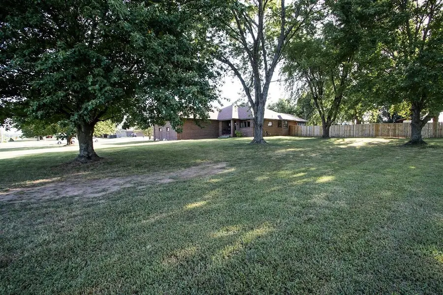 1002 S Hunt Road, Willard, MO 65781 - #3