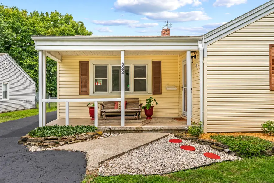 822 S Rogers Avenue, Springfield, MO 65804 - #2