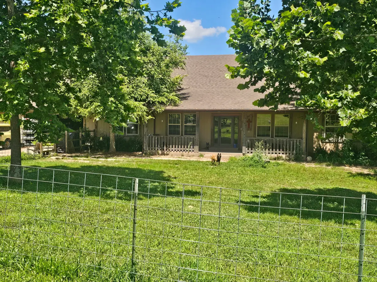 1335 Fr 1200, Aurora, MO 65605 - #1