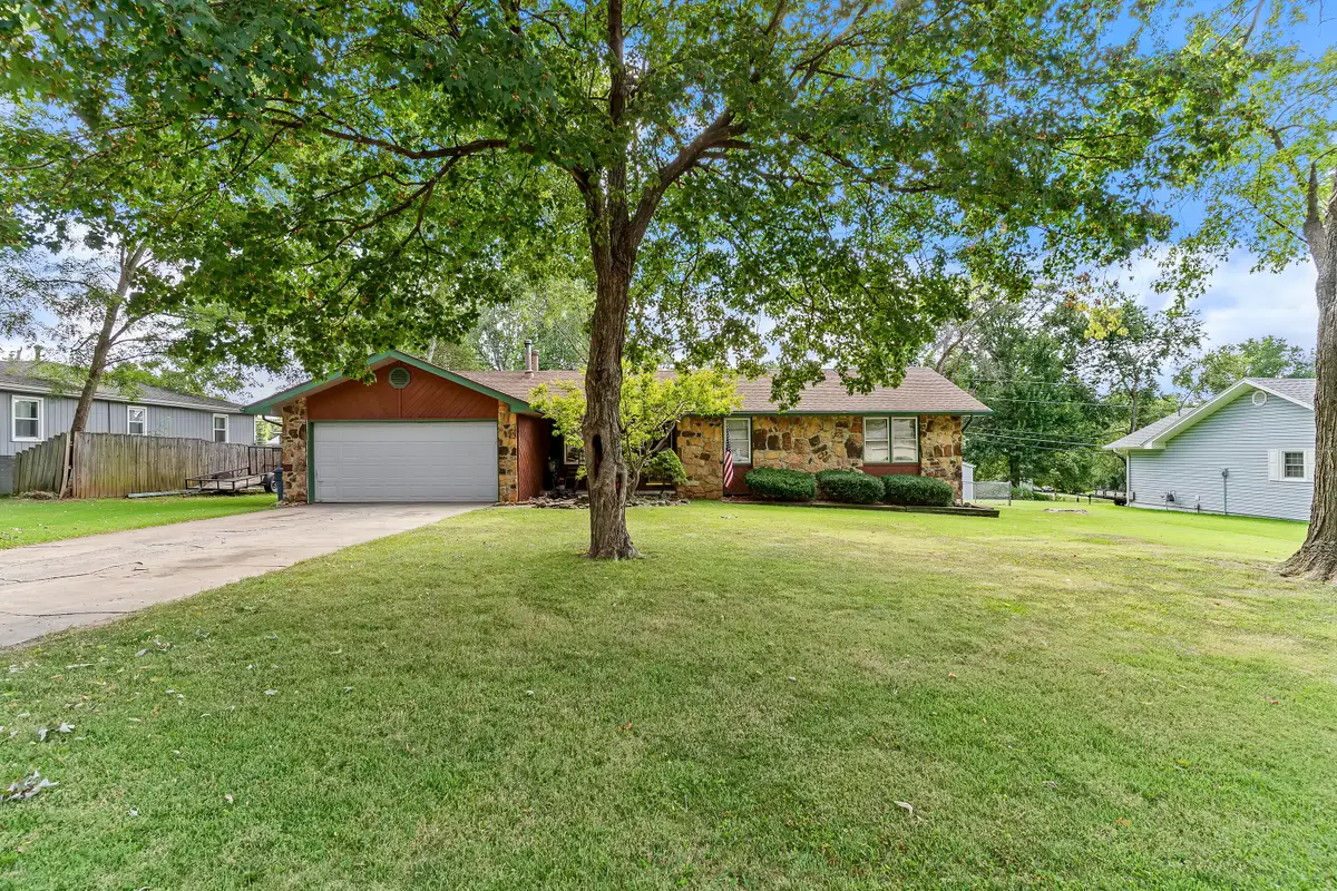 4650 S Holiday Avenue, Springfield, MO 65810 - #1