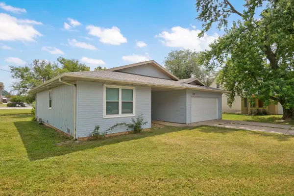 515 W Edgewood Street, Springfield, MO 65807