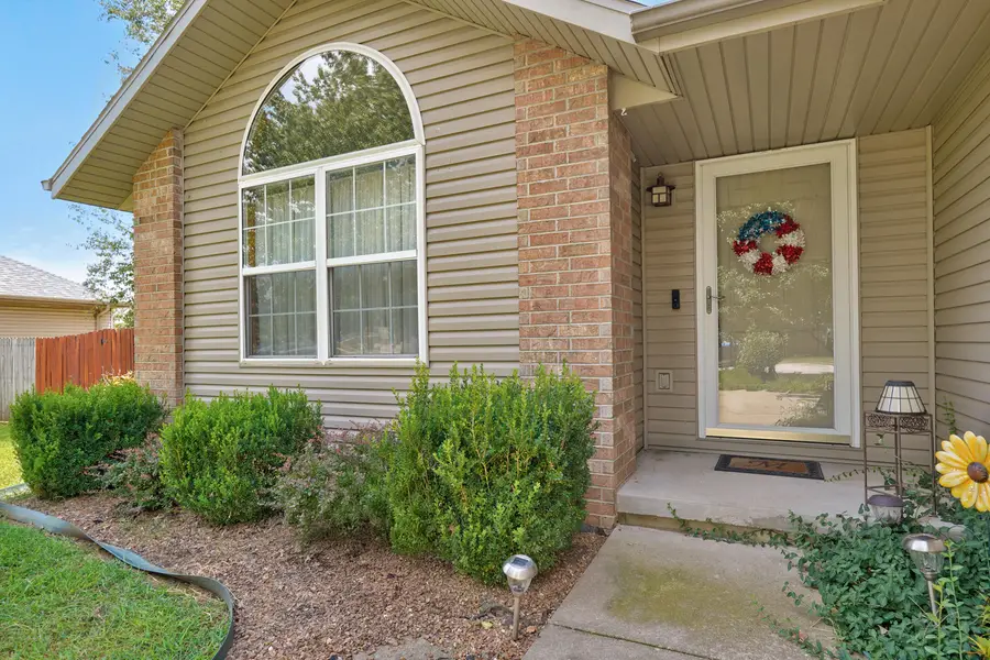 129 Deer Run, Willard, MO 65781 - #2