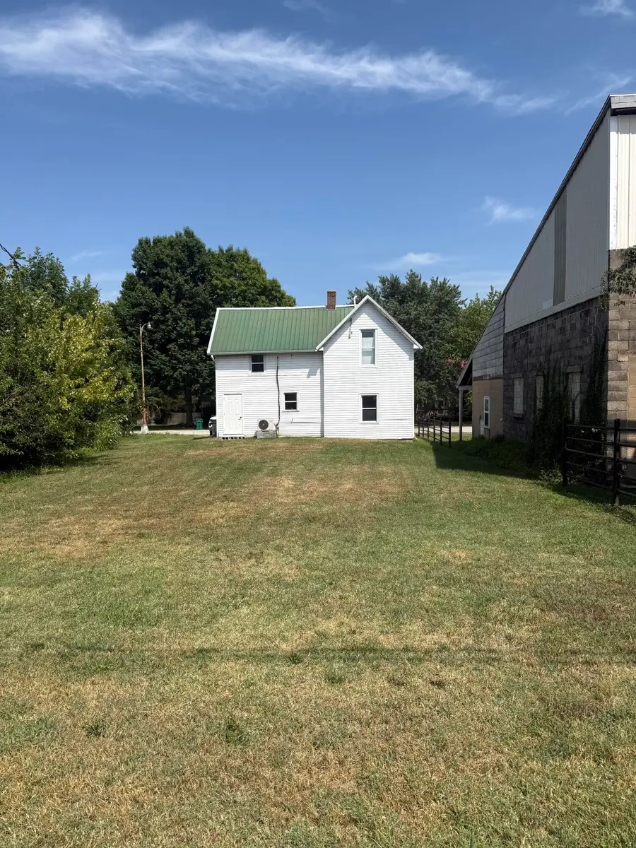311 Green Street, Mountain Grove, MO 65711 - #2