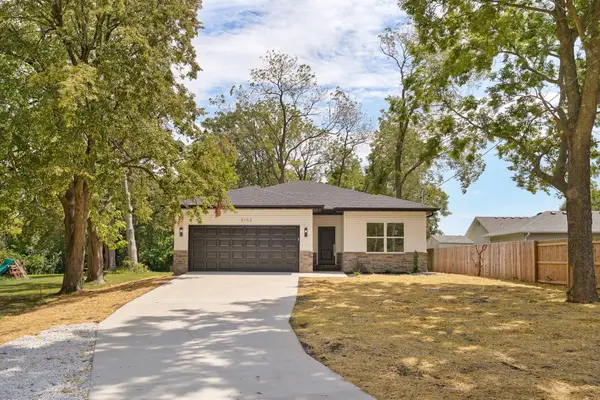 3152 N National Avenue, Springfield, MO 65803