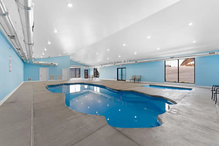 240 Poolside Pass #5, Hollister, MO 65672 - #3