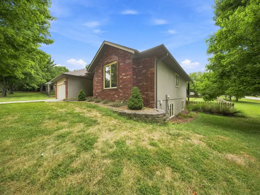 514 S Farm Road 193, Springfield, MO 65809 - #2
