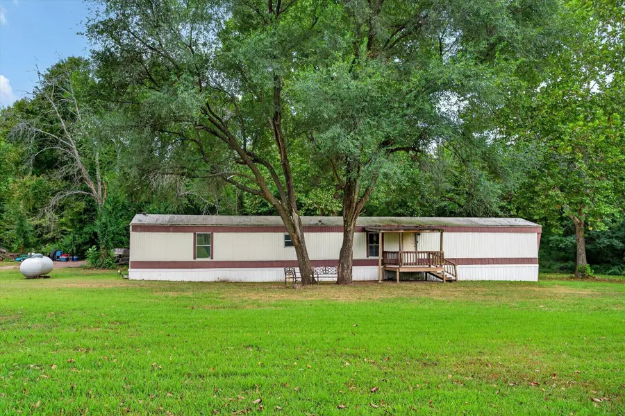 2561 SE Old Highway 13, Collins, MO 64738 - #3