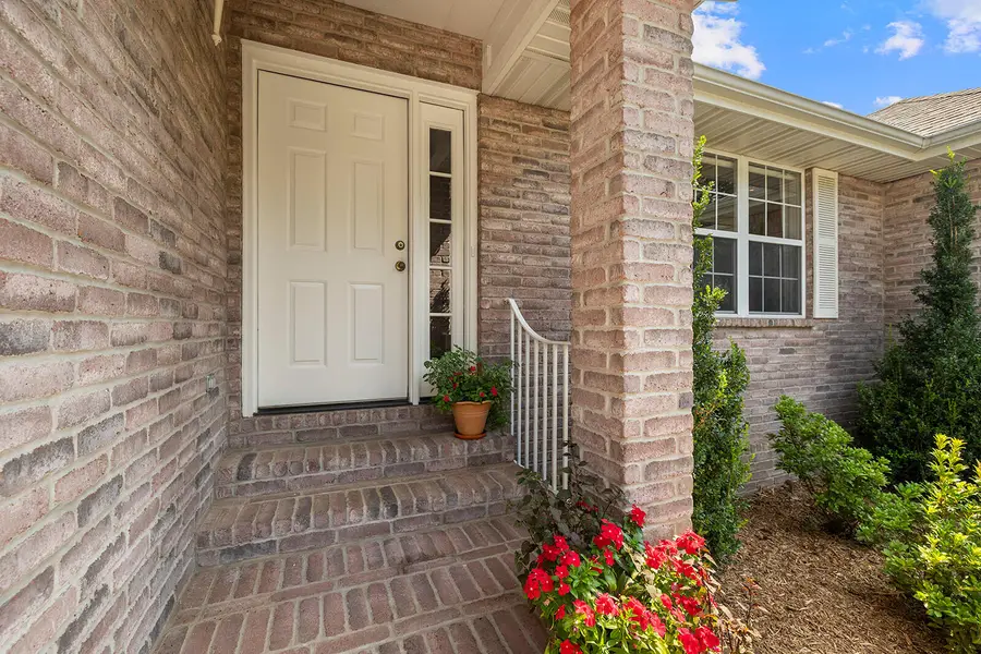 2078 W Sexton Drive, Springfield, MO 65810 - #2