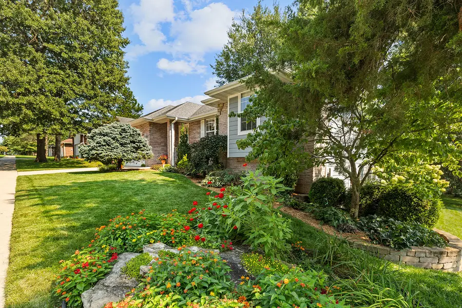 2078 W Sexton Drive, Springfield, MO 65810 - #3