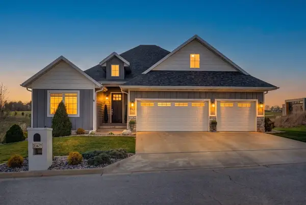 267 S Pebble Beach Avenue, Springfield, MO 65802