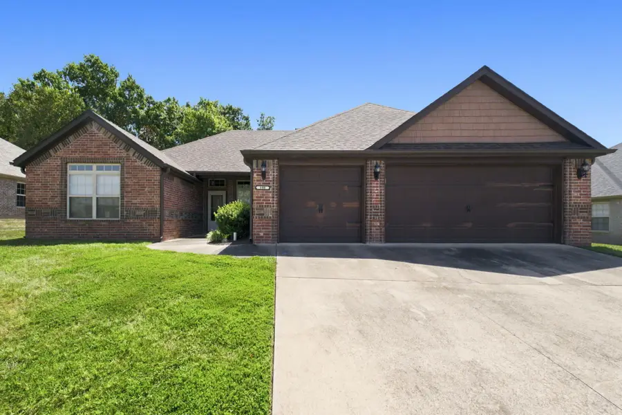 198 Stoney Pointe Drive, Hollister, MO 65672 - #2