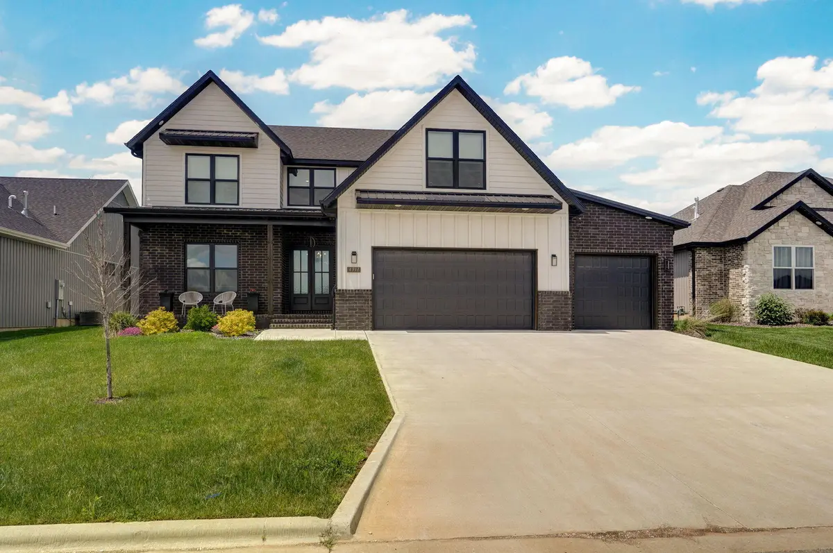 4911 S Burrows Avenue, Springfield, MO 65810 - #1
