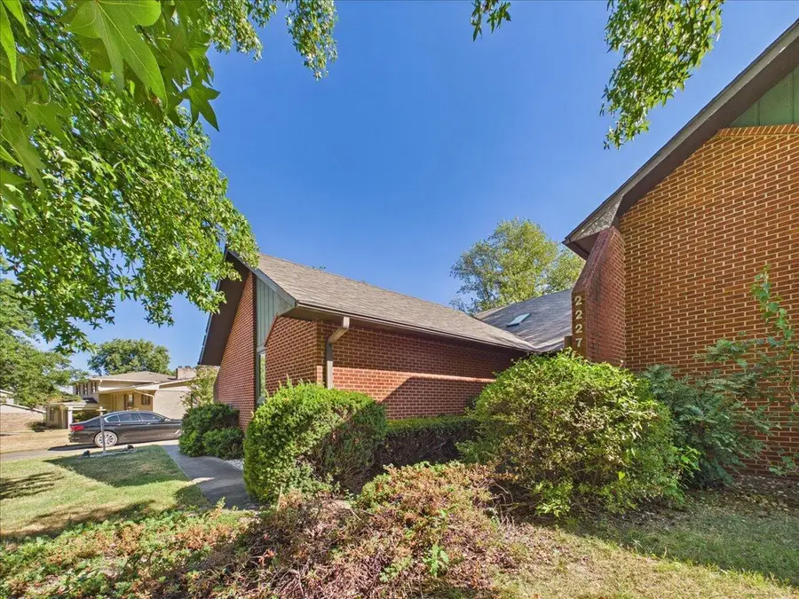 2227 Carolina Avenue, Joplin, MO 64801 - #3