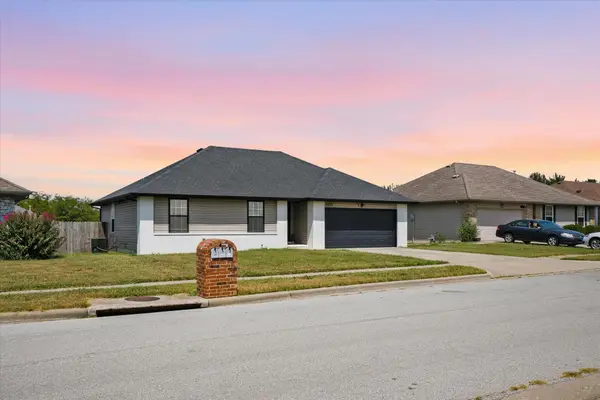 4329 W La Casa Street, Springfield, MO 65802