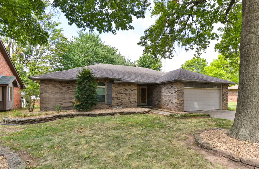 4035 S Parkcrest Avenue, Springfield, MO 65810 - #2