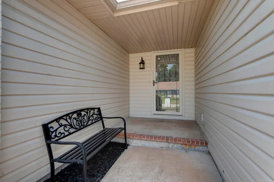 212 E Robin Road, Clever, MO 65631 - #2