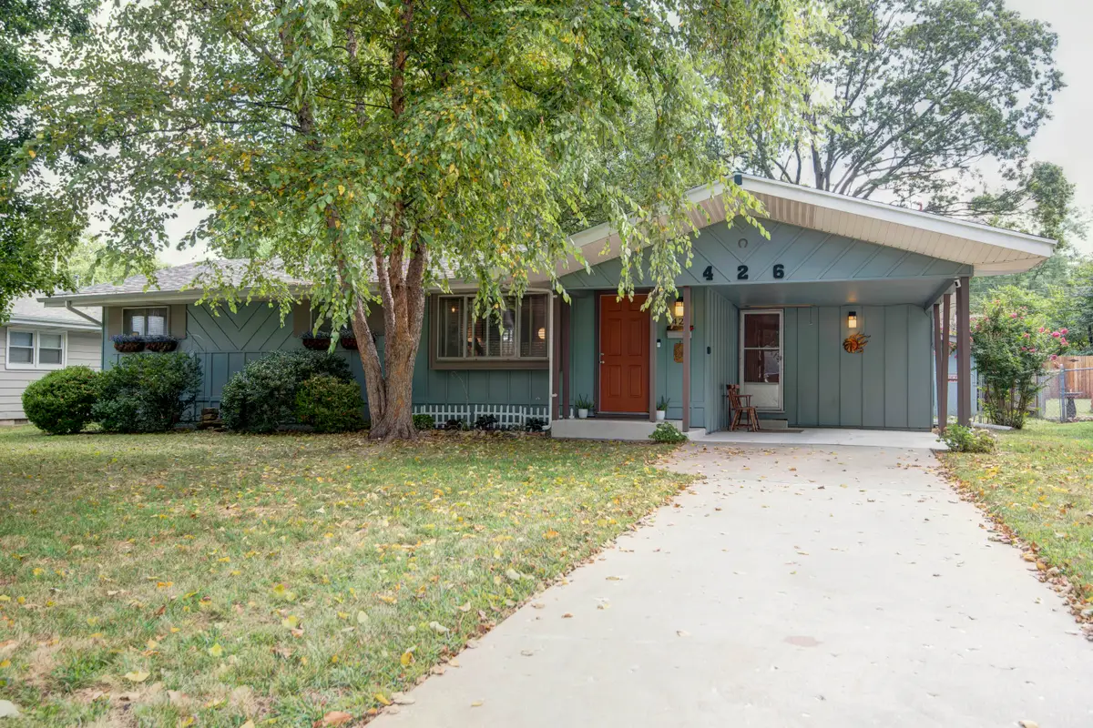 426 N Oak Grove Avenue, Springfield, MO 65802 - #1