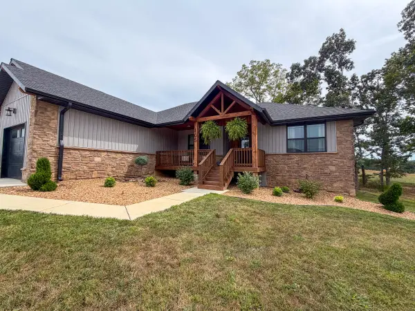 105 Boroughs Street, Cabool, MO 65689