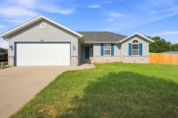 701 Darin Lane, Willard, MO 65781