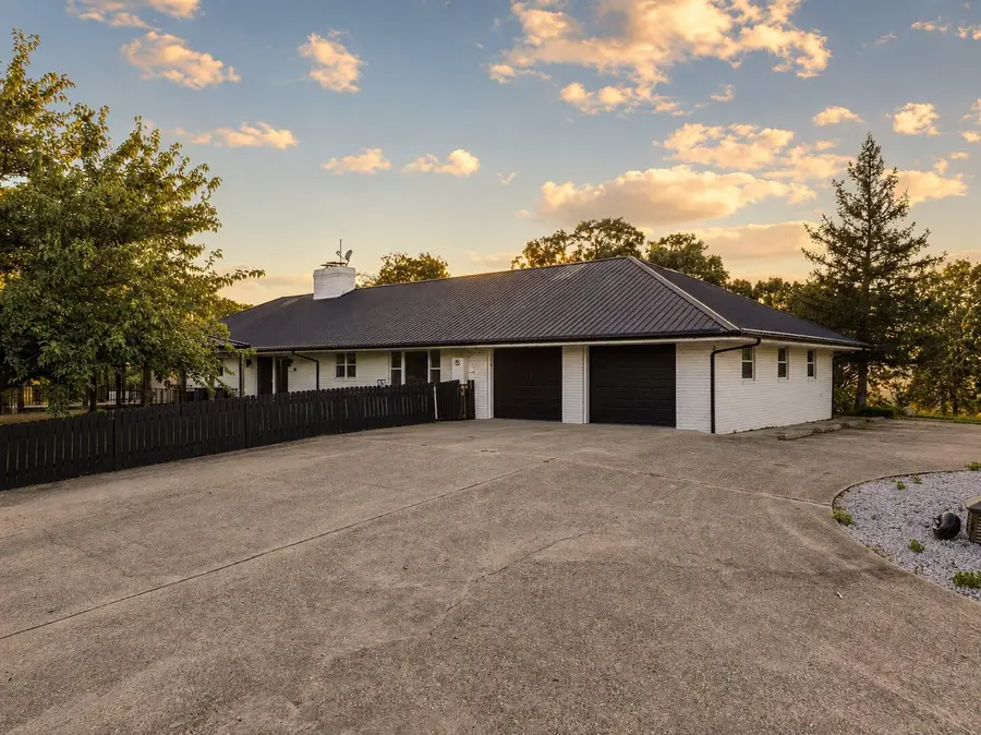 978 E Highway 14, Lead Hill, AR 72644 - #3