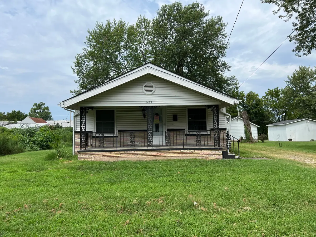 1429 N Marion Avenue, Springfield, MO 65802 - #1