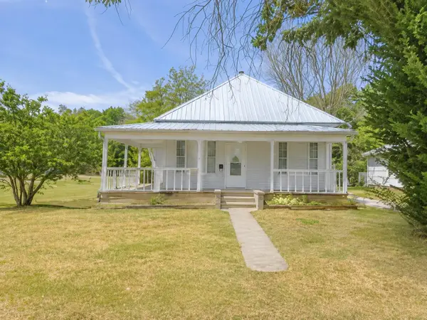 117 N Main Street, Greenfield, MO 65661