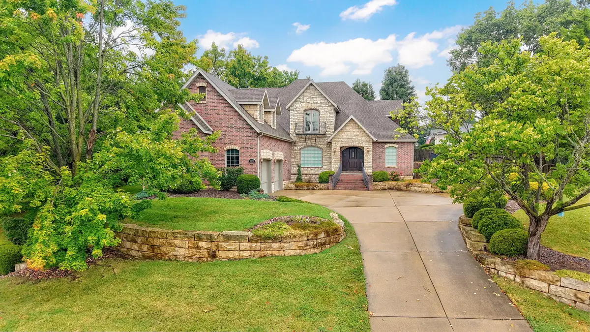 5806 S Brightwater Trail, Springfield, MO 65810 - #1