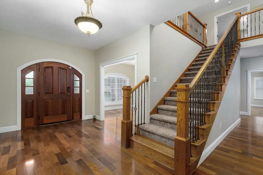 5806 S Brightwater Trail, Springfield, MO 65810 - #3