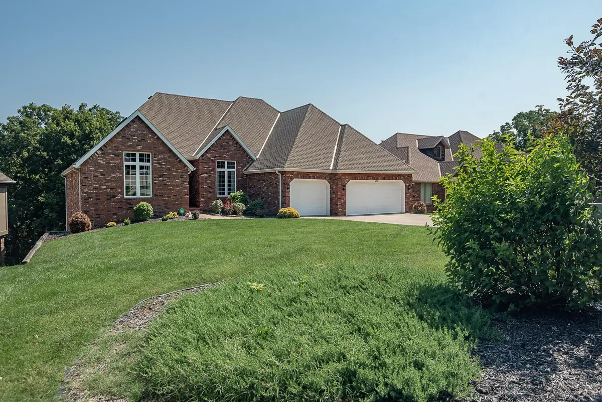 4900 S Bellhurst Avenue, Springfield, MO 65804 - #1