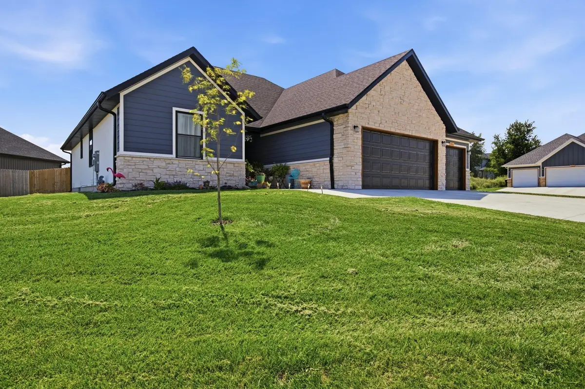 3014 E Heritage Street, Republic, MO 65738 - #1