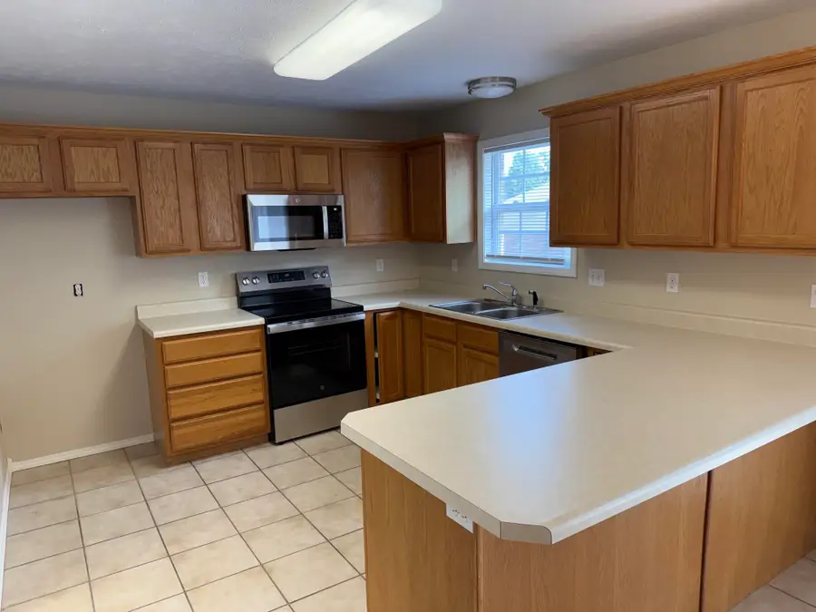 141 Jade Court, Hollister, MO 65672 - #3