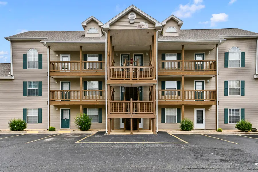 700 Fall Creek Drive #Apt 4, Branson, MO 65616 - #3