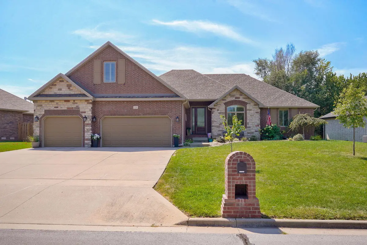 1124 E Headley Street, Springfield, MO 65803 - #1