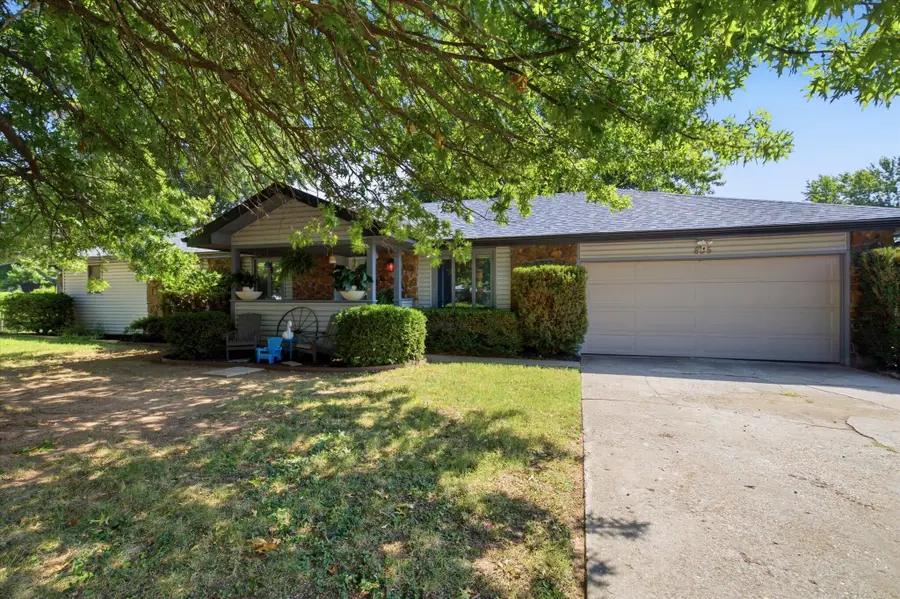 835 E Jewett Street, Springfield, MO 65807 - #2