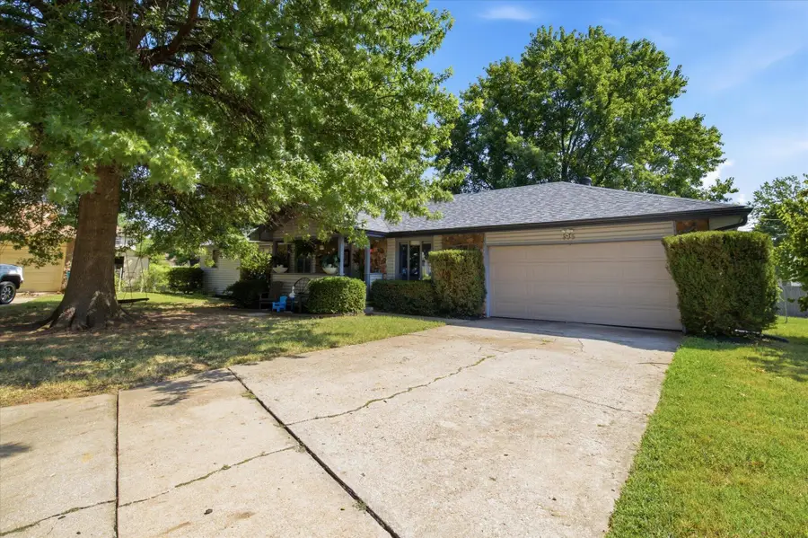 835 E Jewett Street, Springfield, MO 65807 - #3
