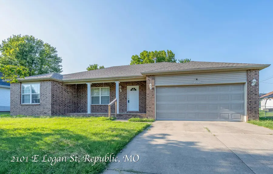 2101 E Logan Street, Republic, MO 65738 - #2