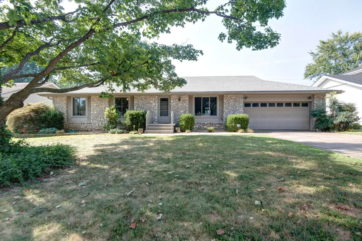 506 E Kingsley Street, Springfield, MO 65807 - #1