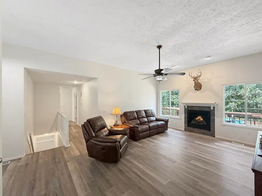 113 Hidden Valley Drive, Strafford, MO 65757 - #3