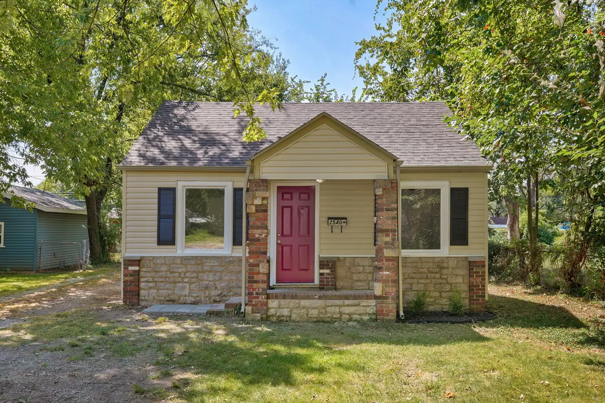 2540 W State Street, Springfield, MO 65802 - #1